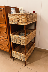 Cubed rattan rack shelf